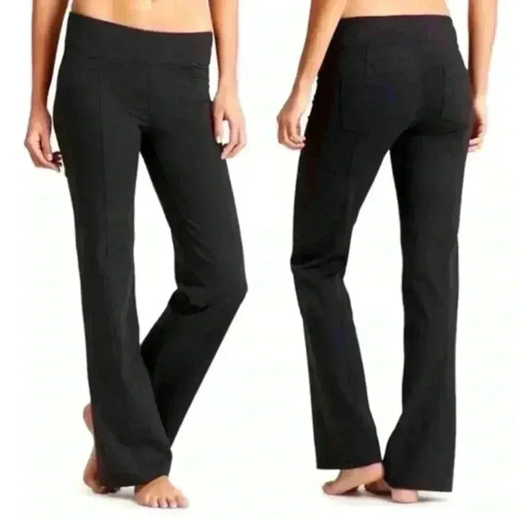 Athleta Tech Stretch Metro Classic Straight Leg Pants Womens Size Medium Black - Picture 12 of 13